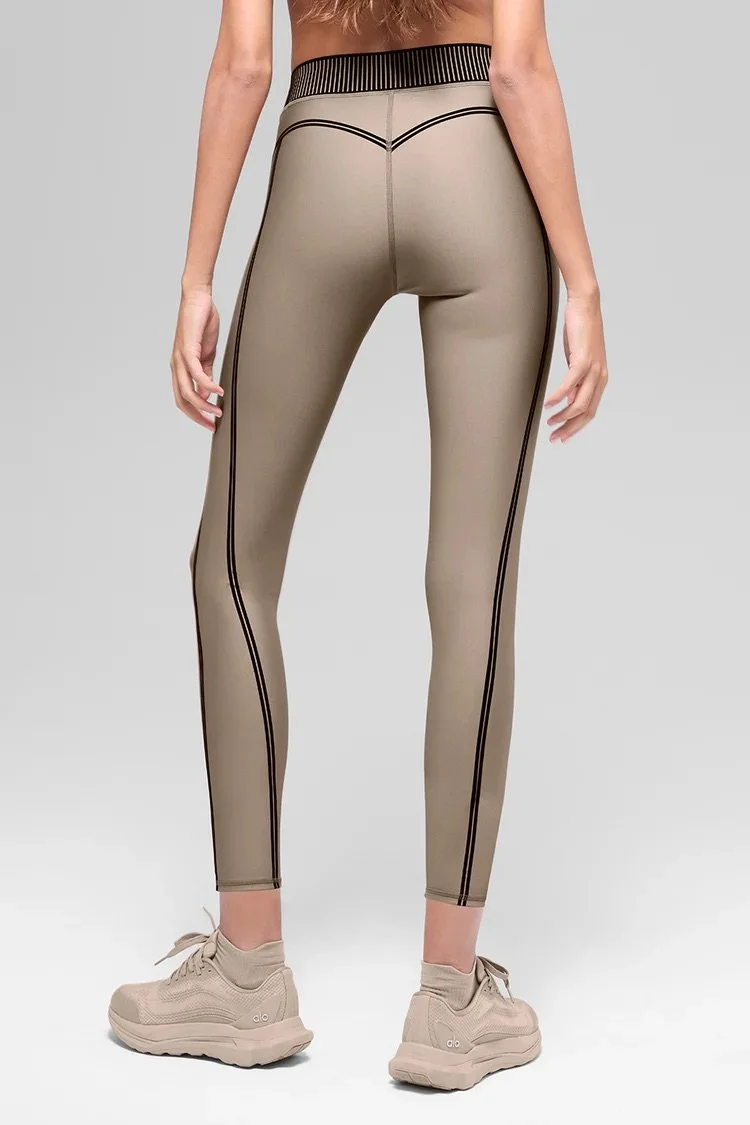 Alo Yoga Gravel Collection - March 2026 — EXTRA MAGIC MINUTES